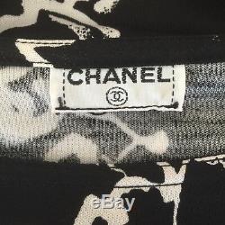 Auth VTG Iconic CHANEL Black White Graphic Long Sleeve Top Gold CC Buttons RARE