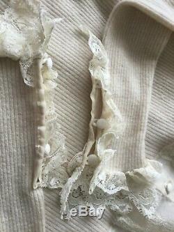 Blumarine ladies size 40 cashmere silk ivory cream lace long sleeve top jumper