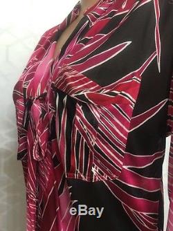 Gucci Top Pink And Black Print Long Sleeve Lace up Front Size 40