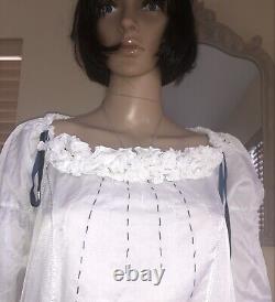 High Use Claire Campbell White with Navy Ruffle Blouse Sz UK14 IT46