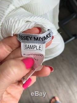 Issey Miyake Pleated Ivory Top Long Sleeve Size M(L)