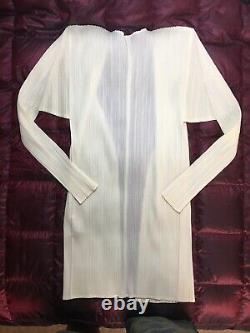 Issey miyake pleats please top cardigan size 3 made in japan White Cream