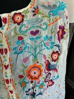Johnny Was Rayon Embroidered Blouse Top Size SMALL