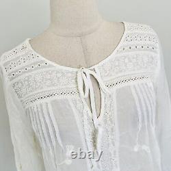Johnny Was Womens Tunic Top Blouse Embroidered White Rayon Long Sleeve Size XS