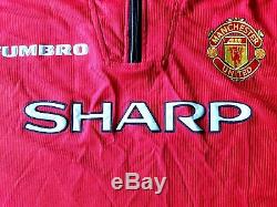 Manchester United Home Shirt 1998. Large. Umbro. Red Long Sleeves Top Only L