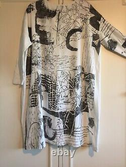Moyuru Long Cotton Tunic Top T White Front Black Abstract Pattern Back
