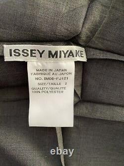 NWOT ISSEY MIYAKE Multicolor Pleated Top Blouse, Size 2 (Small)