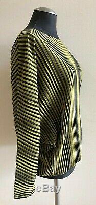 NWOT PLEATS PLEASE by ISSEY MIYAKE Striped Long Sleeve Pleated Top Blouse Size 2