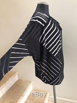New without Tags ISSEY MIYAKE Black Long Sleeve Top Blouse, Size 2