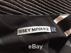 New without Tags ISSEY MIYAKE Black Long Sleeve Top Blouse, Size 2