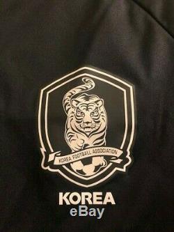 South Korea 18-20 Shield Squad Long Sleeve Top Player Issued 899006-011